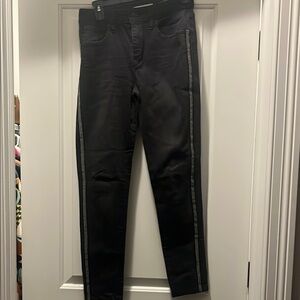 Black Jeans with Side Stripe